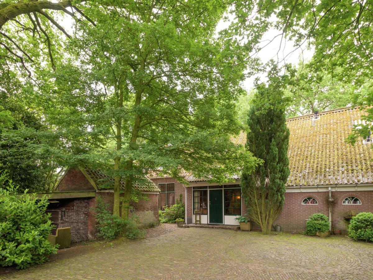 Quietly Located Farmhouse With Sauna And Hot Tub Balkbrug Buitenkant foto