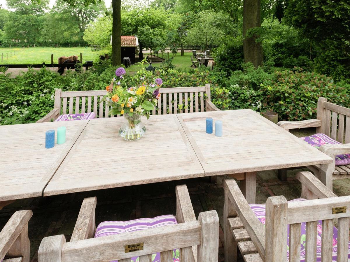 Quietly Located Farmhouse With Sauna And Hot Tub Balkbrug Buitenkant foto