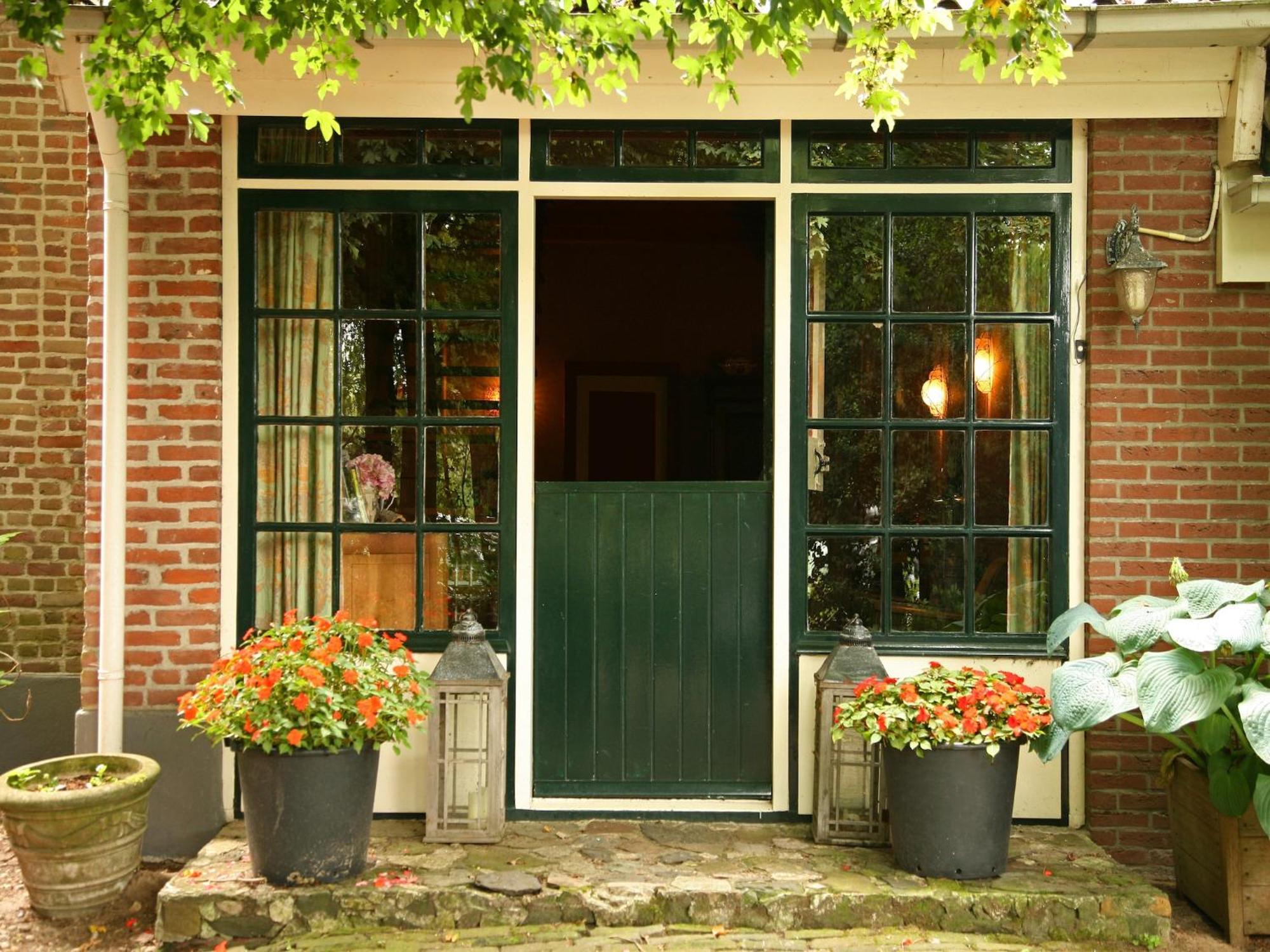Quietly Located Farmhouse With Sauna And Hot Tub Balkbrug Buitenkant foto